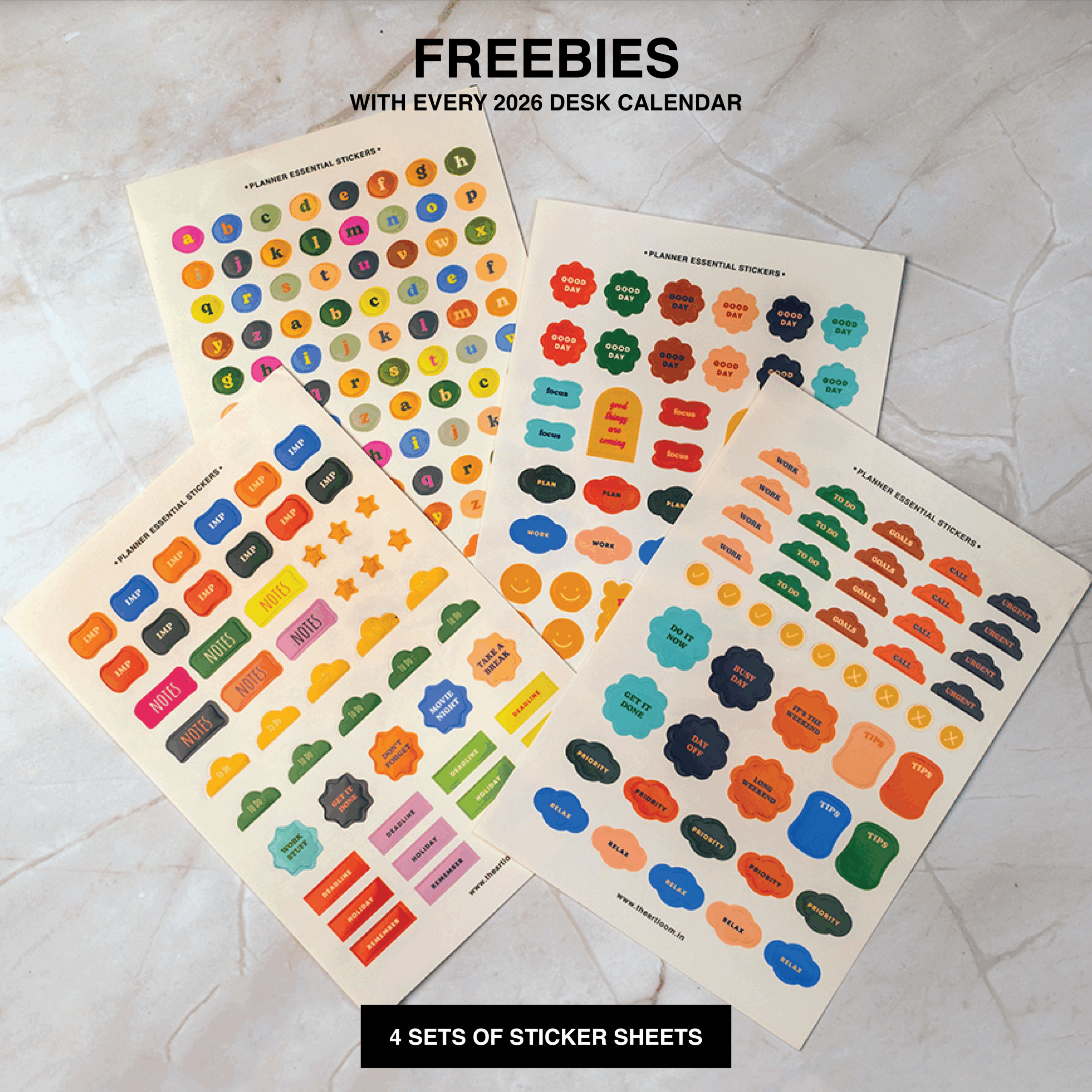 White Floral Paradise | 2026 Desk Calendar